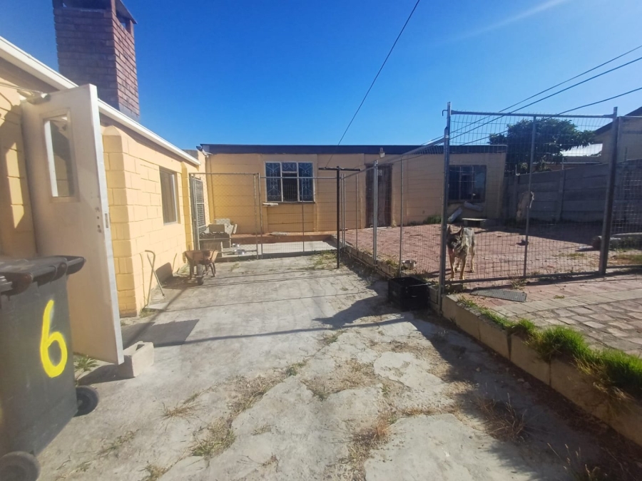 3 Bedroom Property for Sale in Forest Heights Western Cape